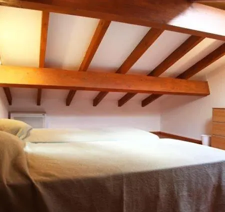 Holiday home Mini Figari Hp36